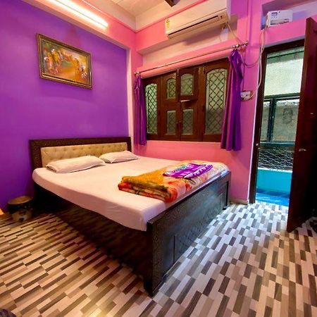 ורנאסי Marigold Guest House מראה חיצוני תמונה