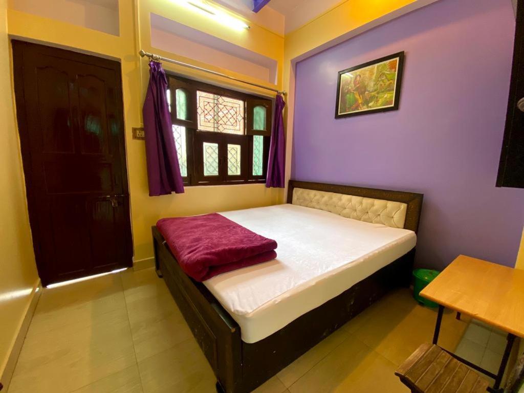 ורנאסי Marigold Guest House חדר תמונה